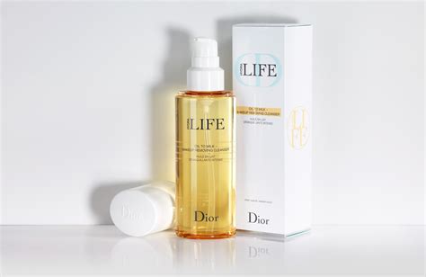 Hydra Life Oil To Milk Makeup Removing Cleanser 